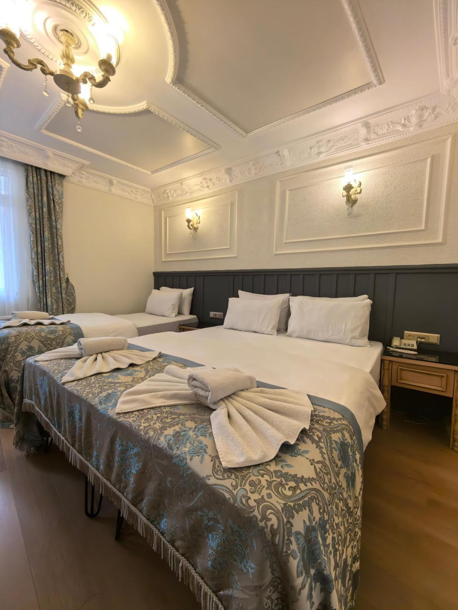 Apple Tree Hotel
