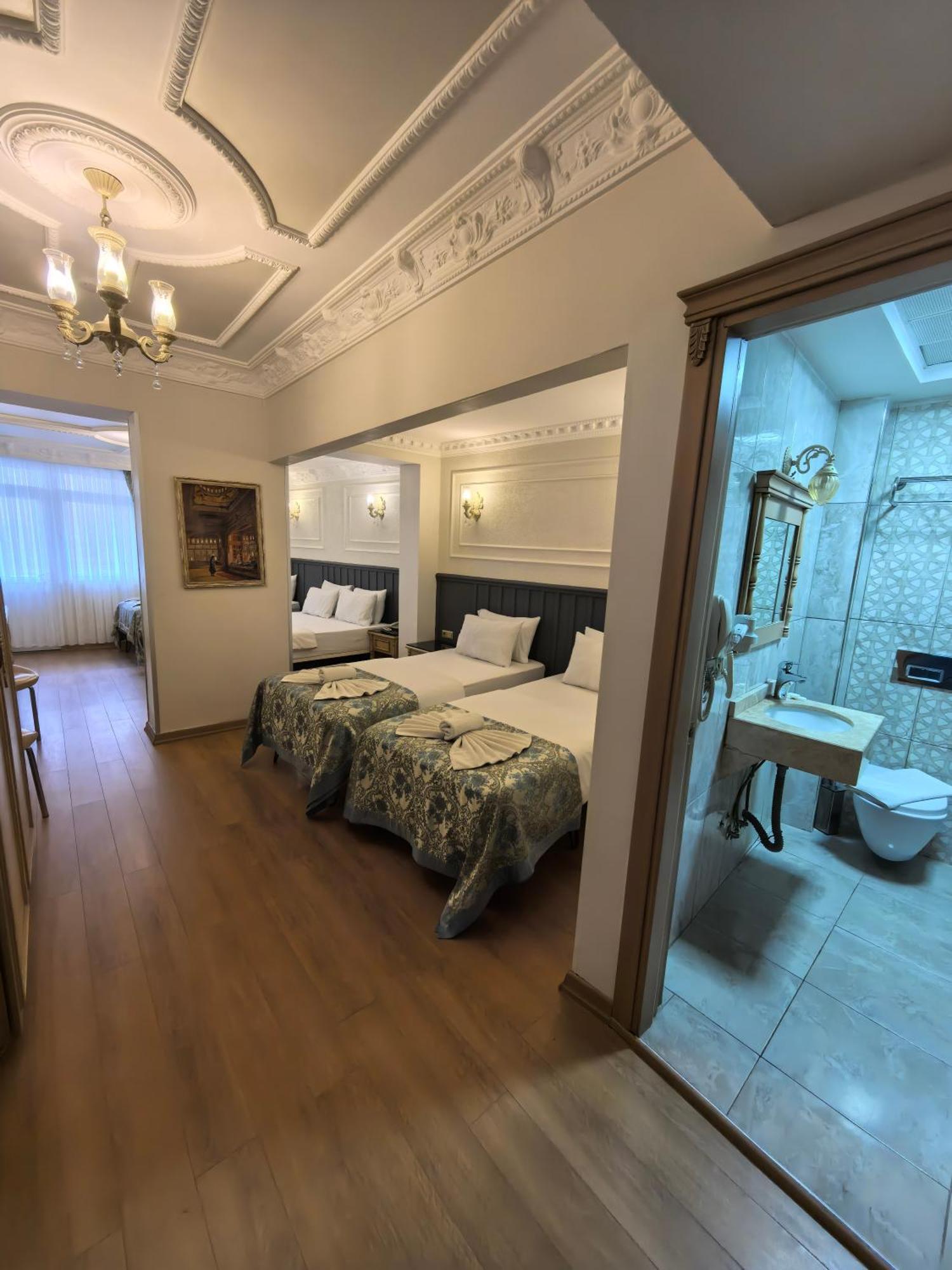 Hotel Apple Tree Istanbul